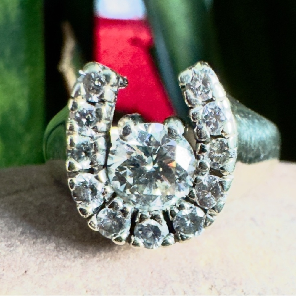 14k vintage Diamond Horseshoe Ring